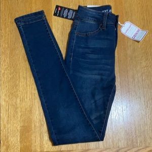 NWT SO Juniors High Rise Soft Jeggings Size 0